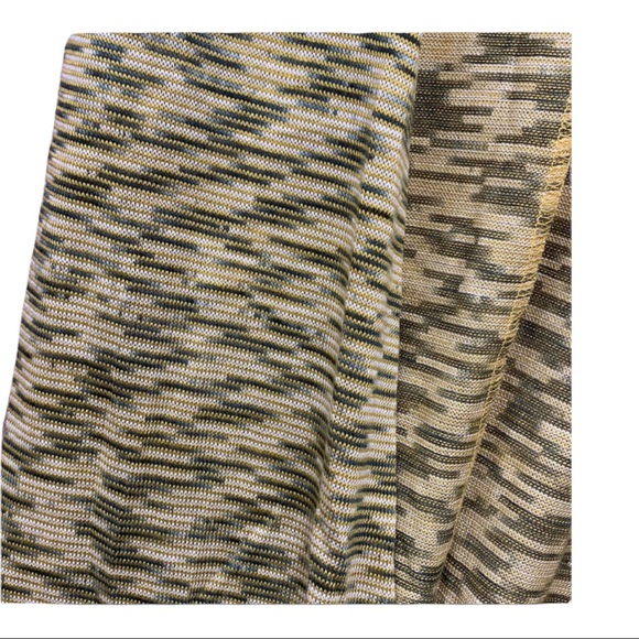 SzS Joy LulaRoe Green/Yellow Cardigan Vest NWT - Picture 3 of 7